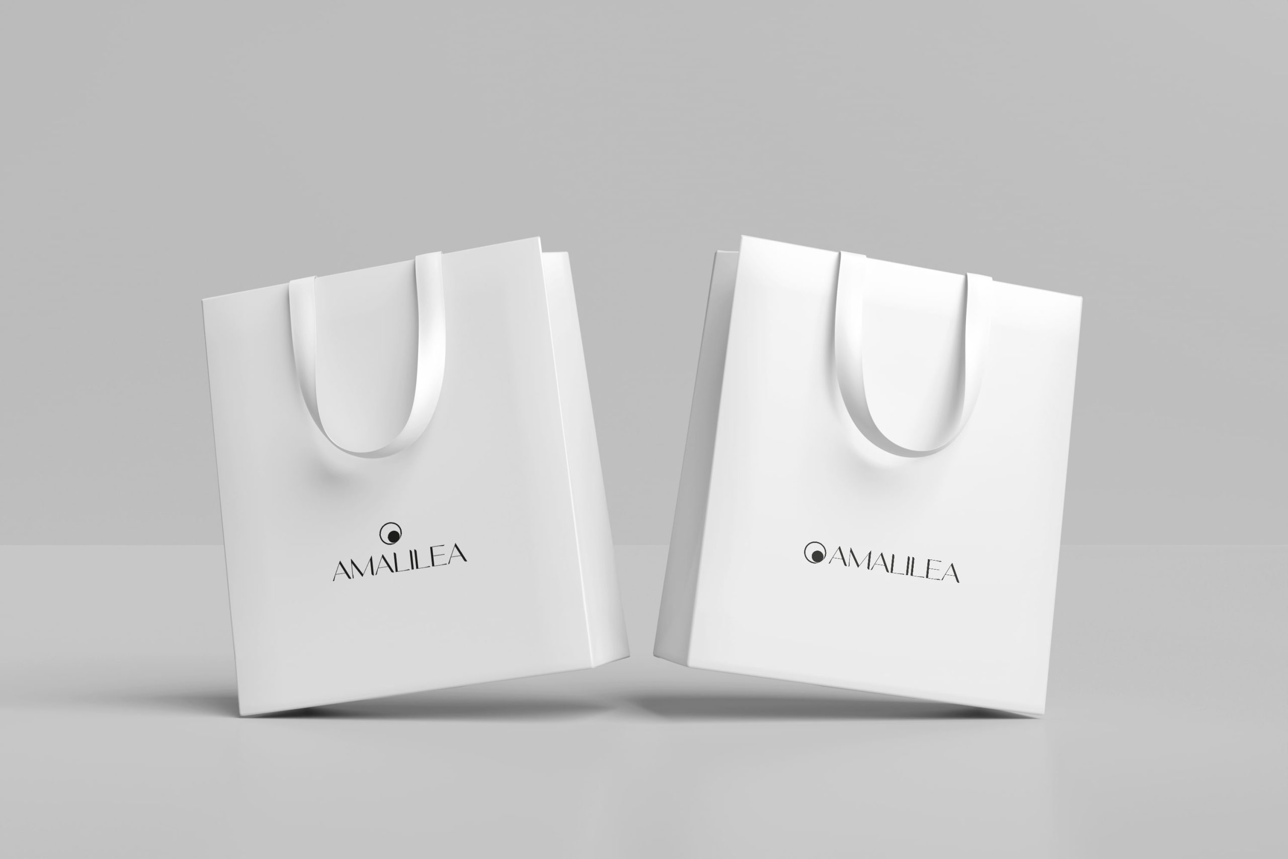 The Spirit Of Yin táska mockup 2